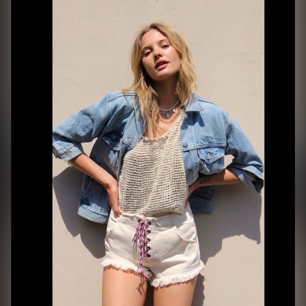WE THE FREE Salty White BECKET LaceUp Distressed Hem Shorts Coastal Cowgirl 26